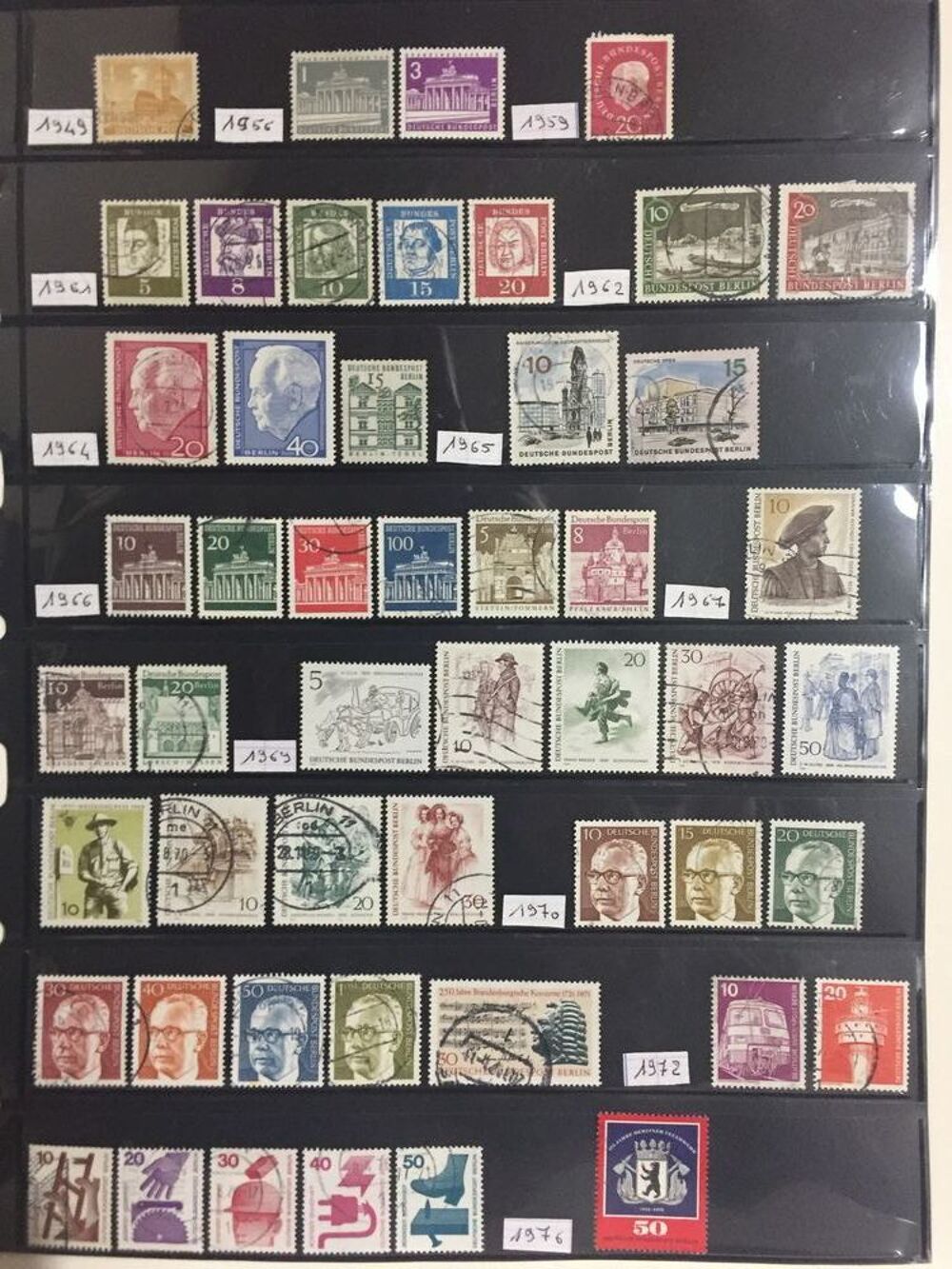 COLLECTION DE 260 TIMBRES D'ALLEMAGNE DIFFERENTS 