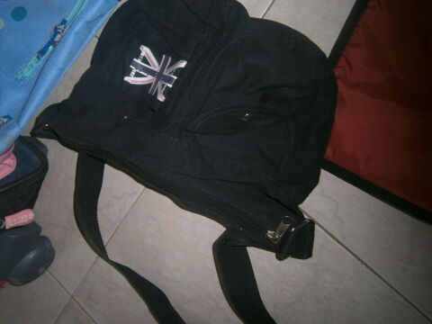 lot de sacs pour ado 4 Annonay (07)