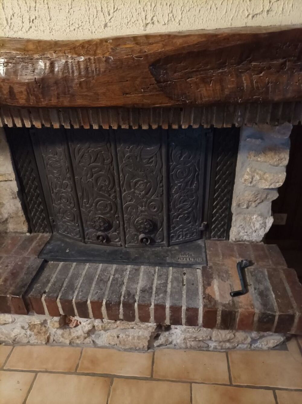 poele &agrave; bois insert JOTUL 18
Bricolage