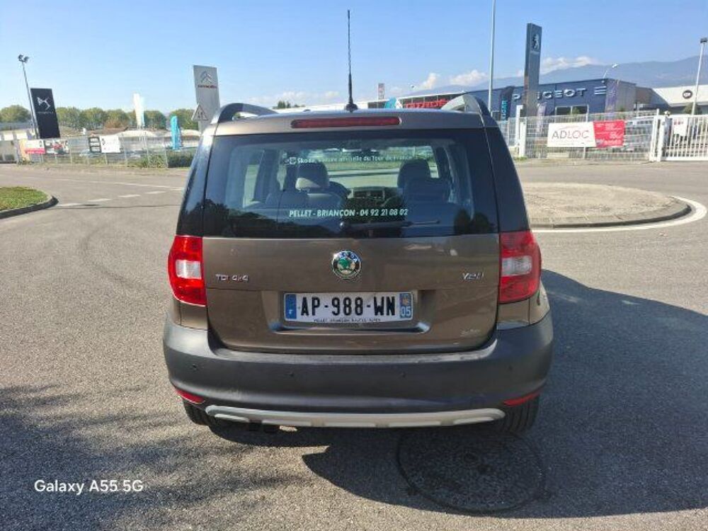 Yeti 2.0 TDI CR 140 4x4 Ambition 2010 occasion 69320 Feyzin
