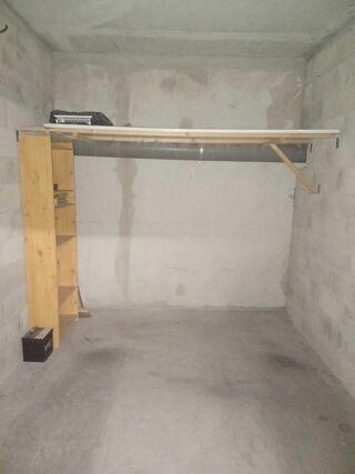  Parking / Garage � vendre 11 m� Nice