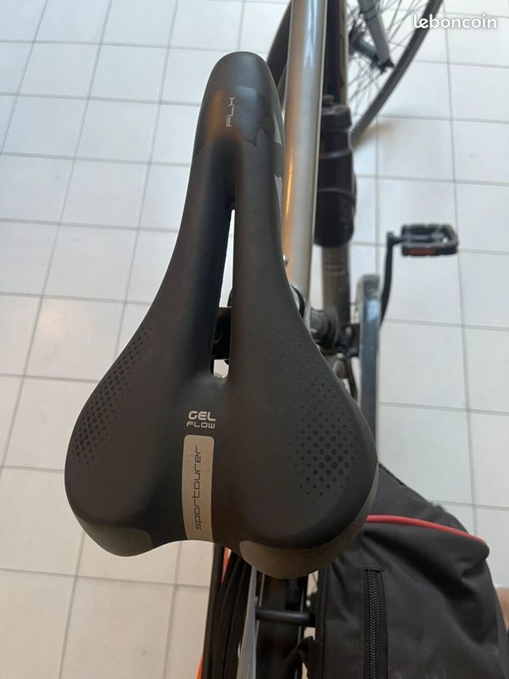 V&eacute;lo Sensa Superlite Disc V27 Gent
Vélos