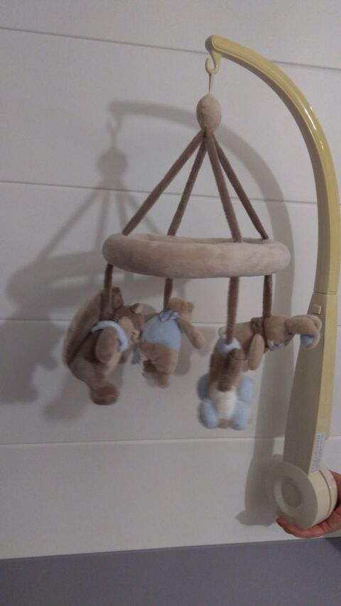 Mobile pour lit Bb 5 Guidel (56)