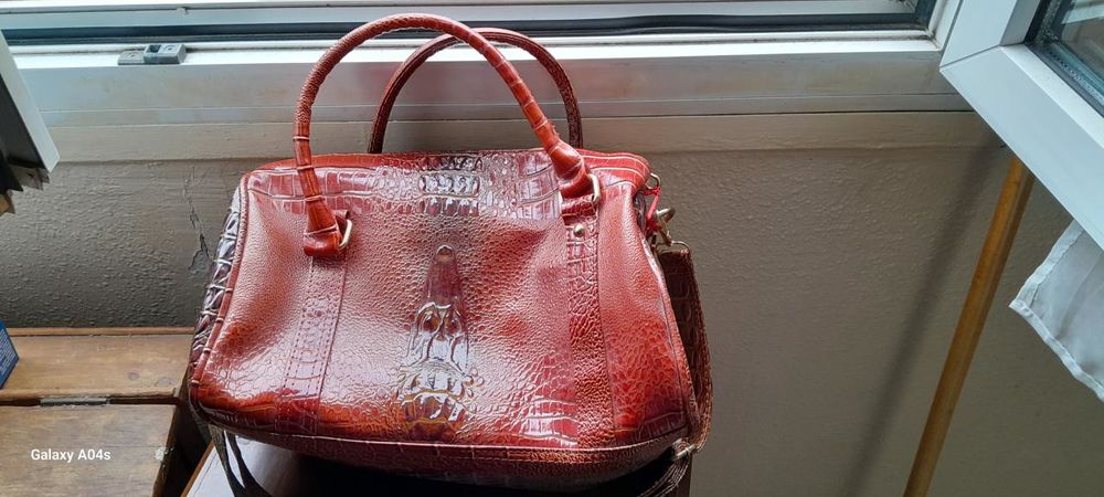 Sac &agrave; main femme 6e Maroquinerie
