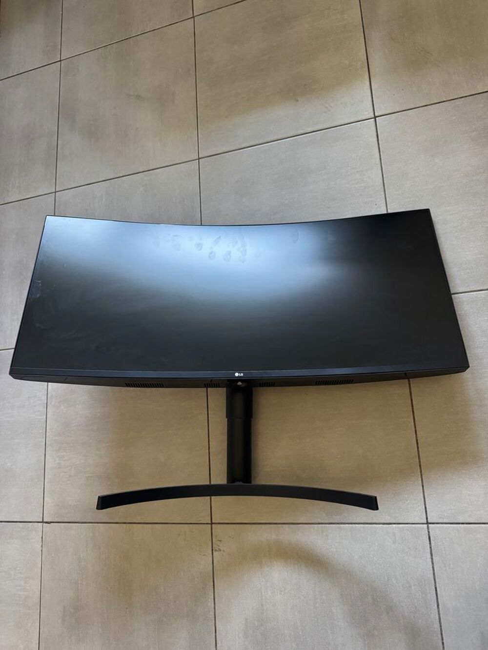 Ecran moniteur incurv&eacute; LG comme neuf Matériel informatique