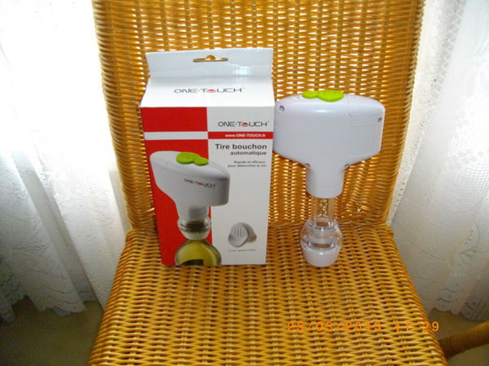 TIRE BOUCHON AUTOMATIQUE Electroménager
