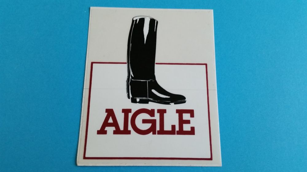 AIGLE 