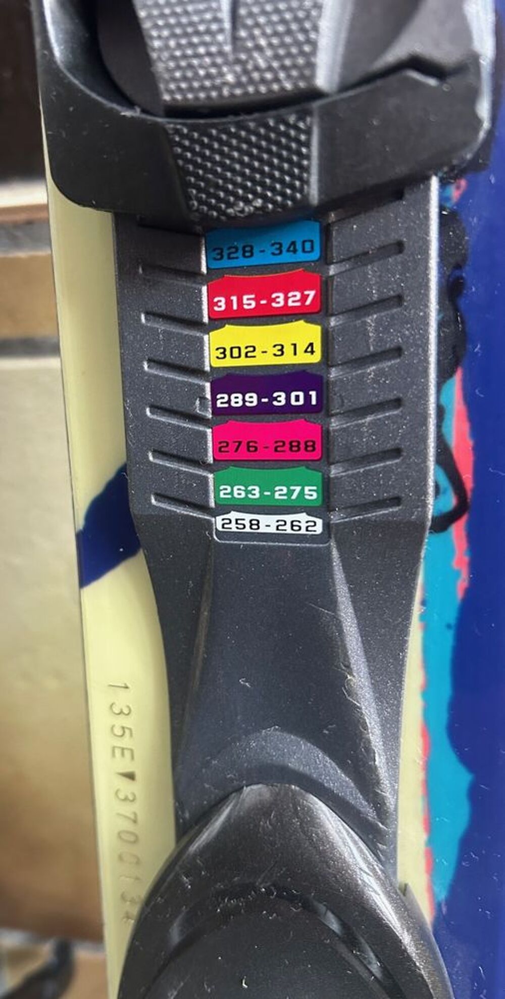Ski 132 cm spatules en relev&eacute; 2 c&ocirc;tes COREUPT avec housse Sports