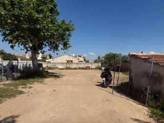  Terrain � vendre 300 m� La fare-les-oliviers