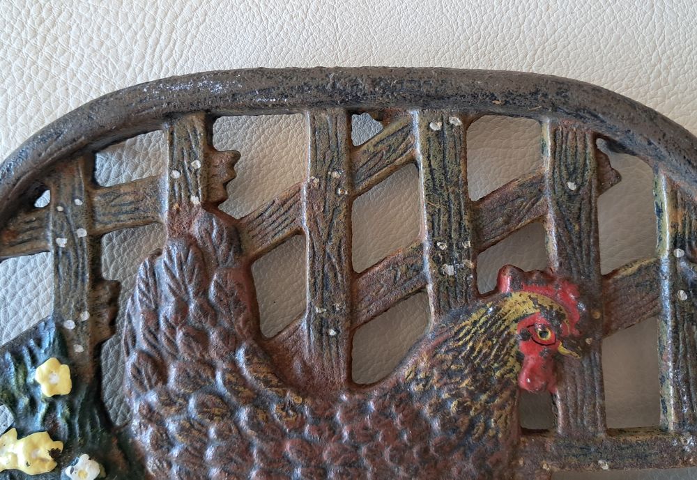 dessous de plat rectangulaire &agrave; bords arrondi en fonte Décoration