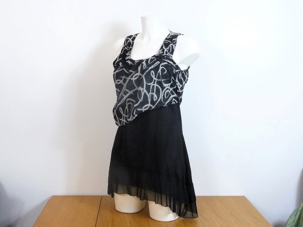 Robe/ Tunique Noir et Gris sans manches- Renatto Bene Vêtements