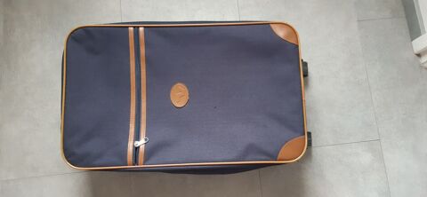 Valise 7 Louhans (71)