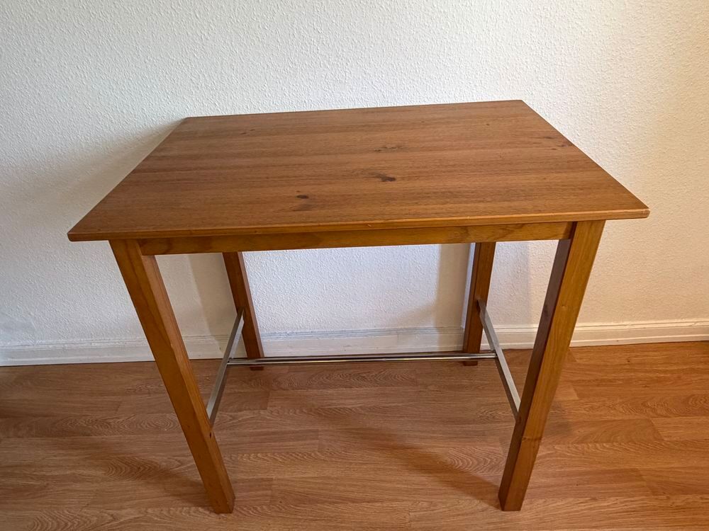 table haute et 2 tabourets Meubles