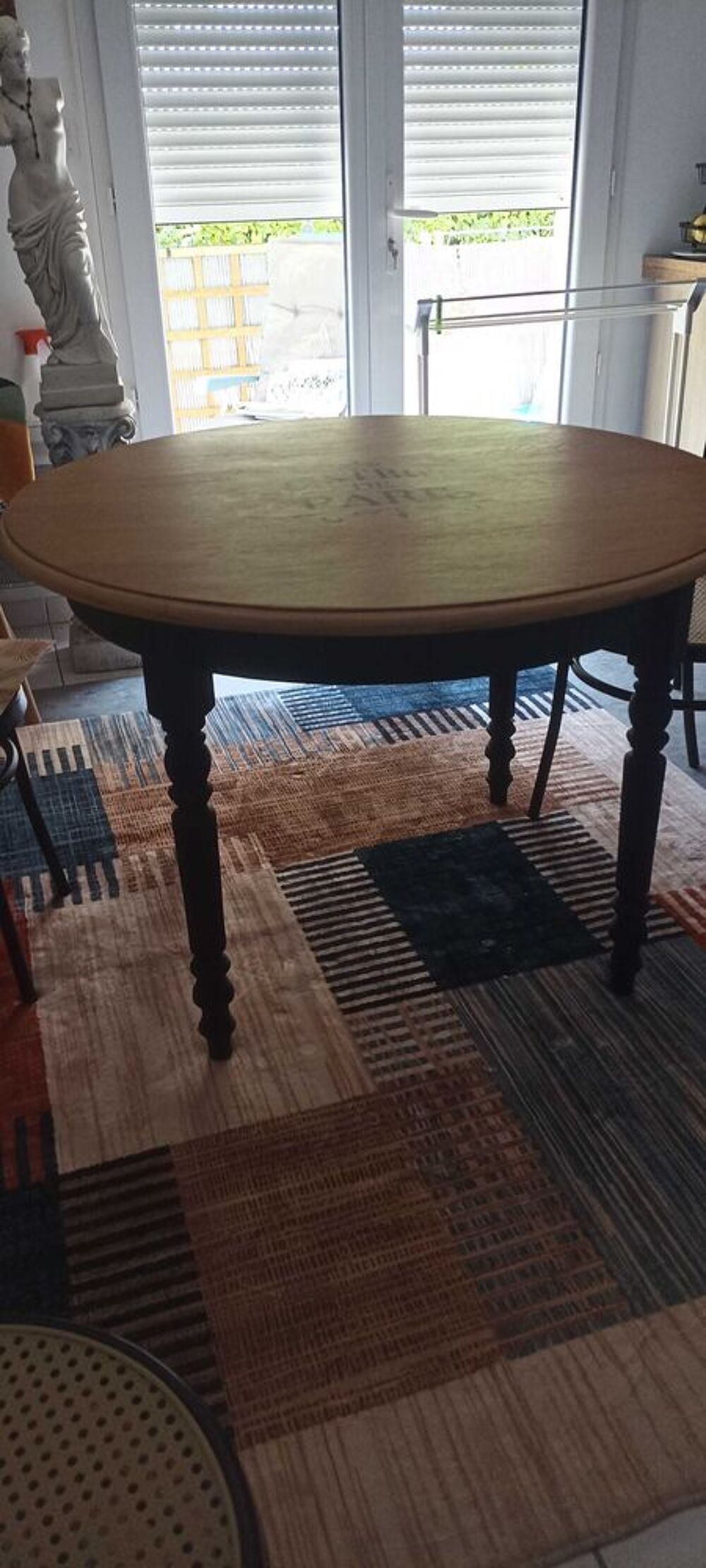 table ronde restaur&eacute;e Meubles