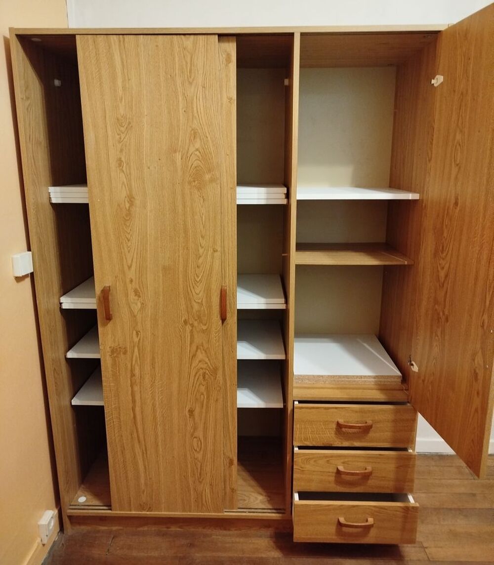 Armoire/Penderie 3 portes + 3 tiroirs marron clair Meubles