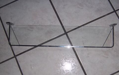 Tablette en verre pour salle de bain 5 Colombier-Fontaine (25)