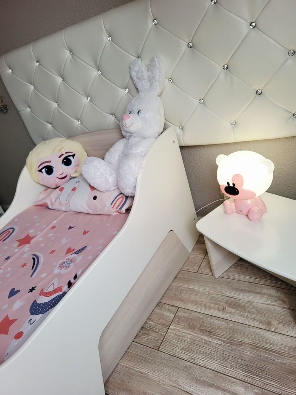Lit enfant 70x140 cm avec chevet + tiroir Mobilier enfants