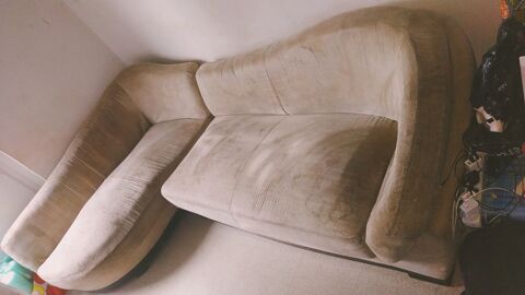 D�M�NAGEMENT. CANAP� D'ANGLE BEIGE - Achet� 899 100 Viry-Ch�tillon (91)