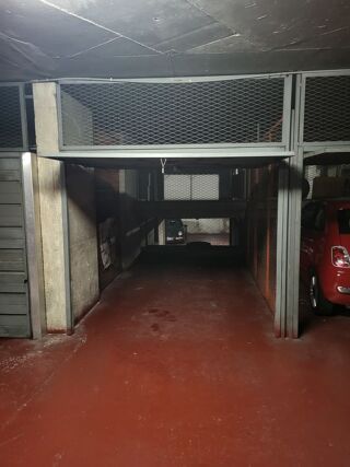  Parking / Garage  vendre 11 m