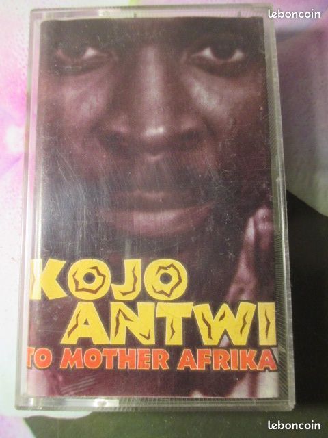 Cassette audio Kojo Antwi 0 H�rouville-Saint-Clair (14)