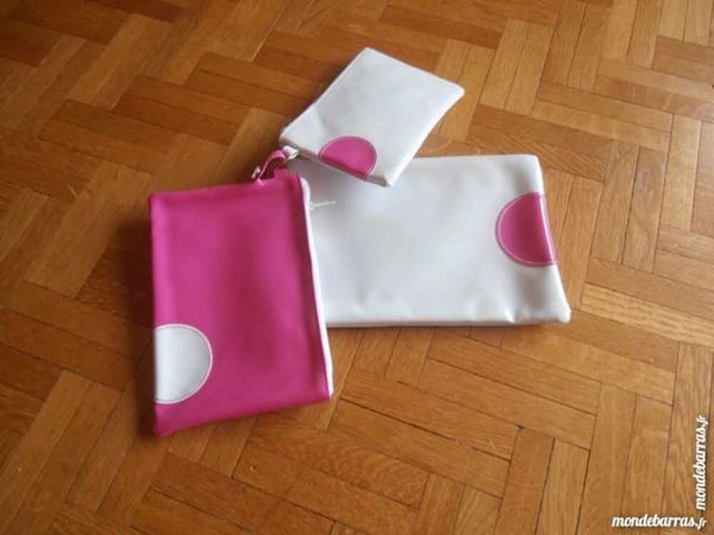 Ensemble de 3 pochettes vernis (39) Maroquinerie