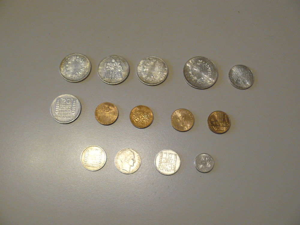 14 pi&egrave;ces de monnaie anciennes 