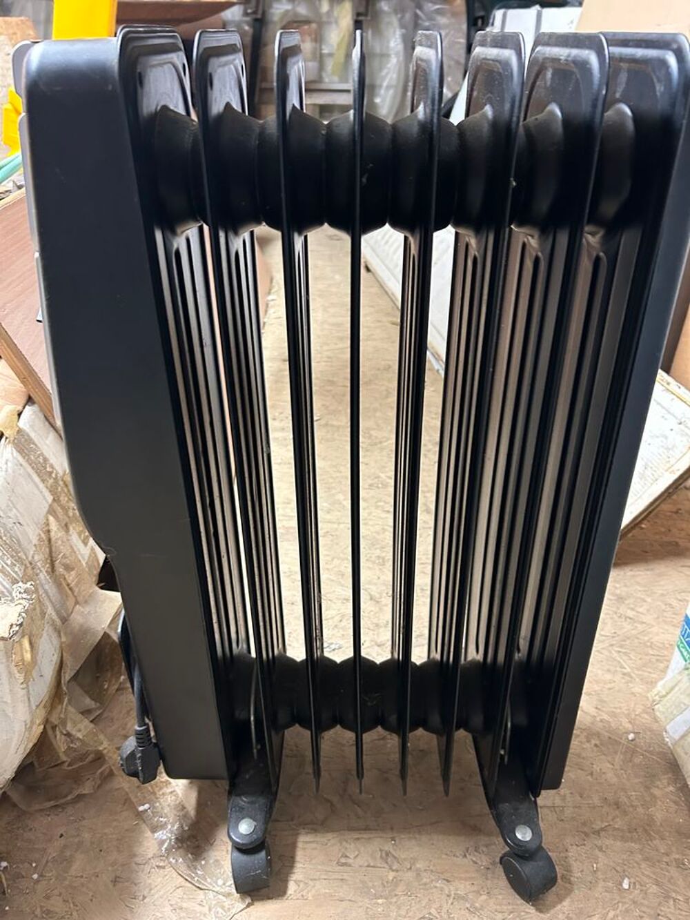 Radiateur &agrave; bain d huile Electroménager