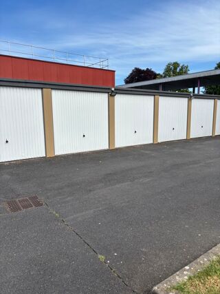  Parking / Garage à louer 12 m² Meaux