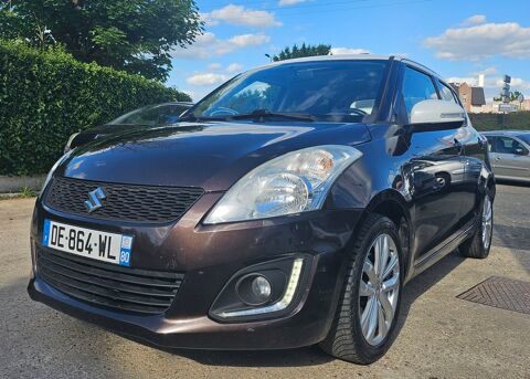 Suzuki swift 5 portes 1.2 VVT 1er main