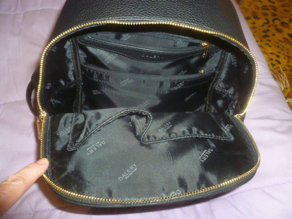 Sac &agrave; main en cuir (&agrave; dos) Maroquinerie