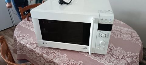 FOUR COMBINE Micro-Ondes / Grill / Convection 120 Noyal-Ch�tillon-sur-Seiche (35)