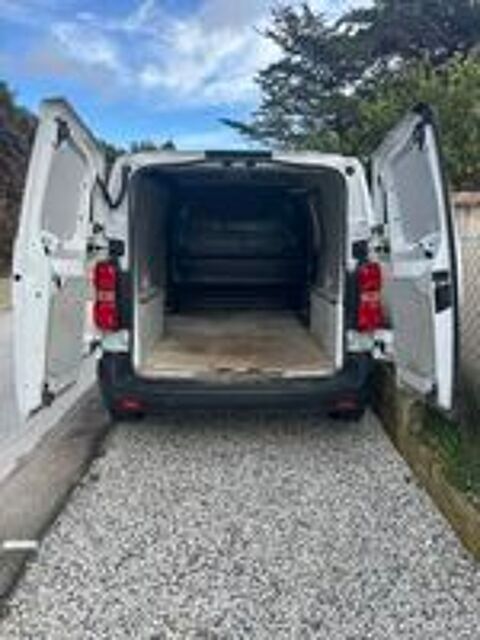 Jumpy JUMPY CAB APPROFONDIE M BLUEHDI 120 BVM6 CLUB 300 NM 2023 occasion 83140 Six-Fours-les-Plages