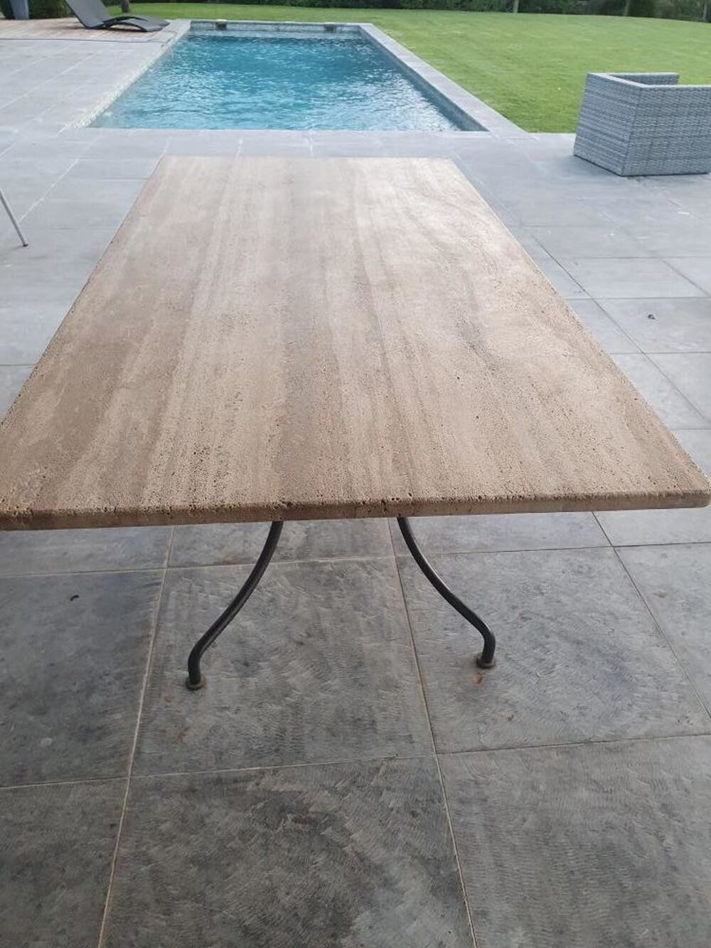 table en travertin roche Bobois Meubles