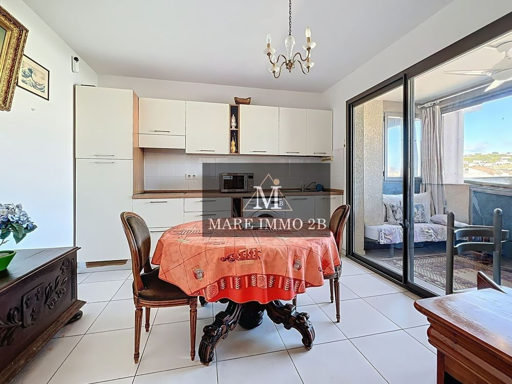 Vente Appartement 3/4 pièces avec terrasses en Centre-ville Calvi