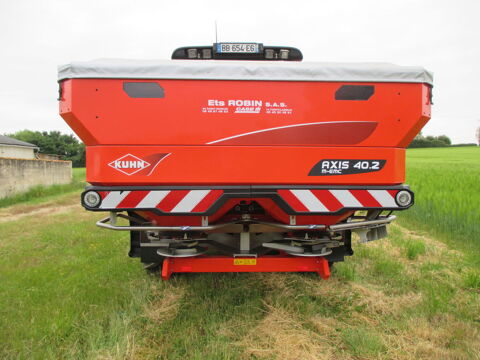 Epandeur d'engrais Kuhn Axis 11800 79120 Chey