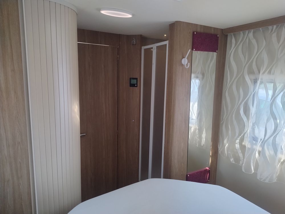  2021 occasion 07110 VINEZAC