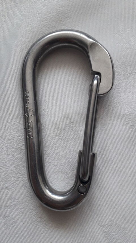 Mousqueton de pompier Wichard marine
20 Salon-de-Provence (13)