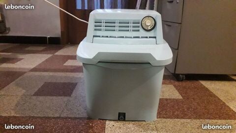 Machine  laver vintage CALOR. 52 Flers-en-Escrebieux (59)