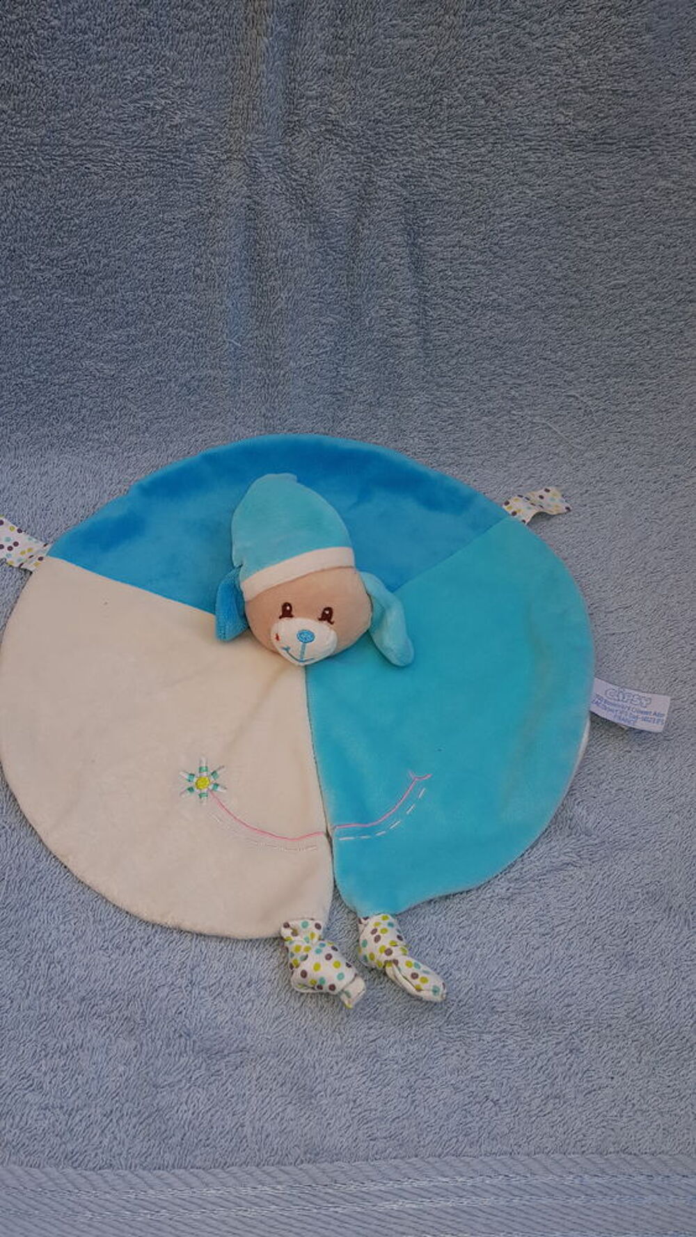 Doudou rond chien bleu et blanc - Fleur - Gipsy Jeux / jouets