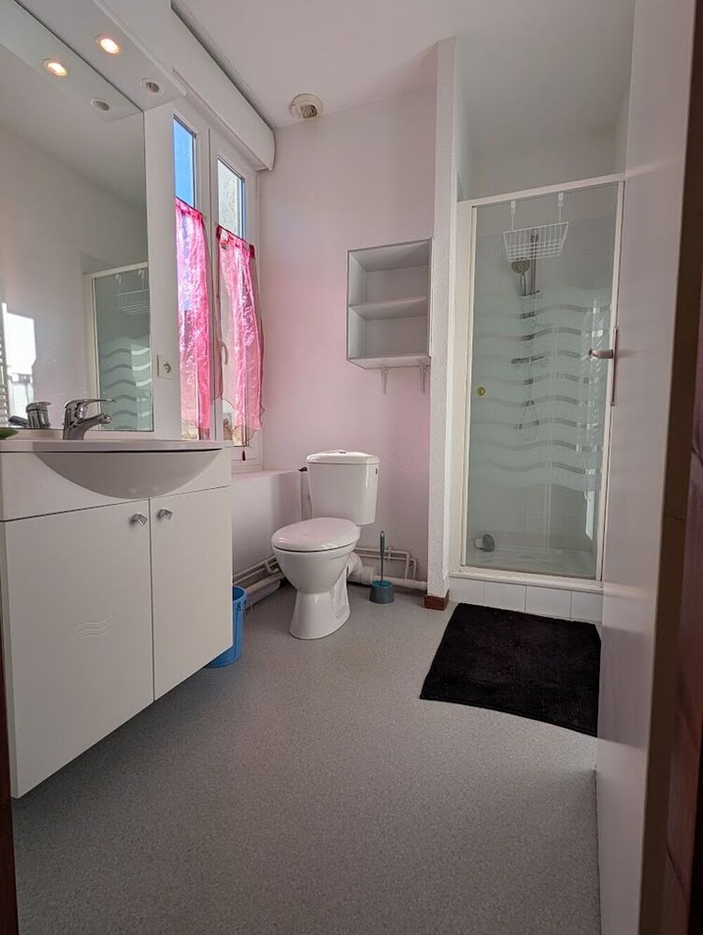 Vente Appartement Appartement 2 pièces meublé de 30,34 m² emplacement idéal Grenoble