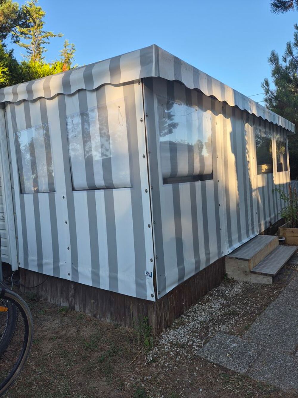   mobil home  Pays de la Loire, Saint-Jean-de-Monts (85160)