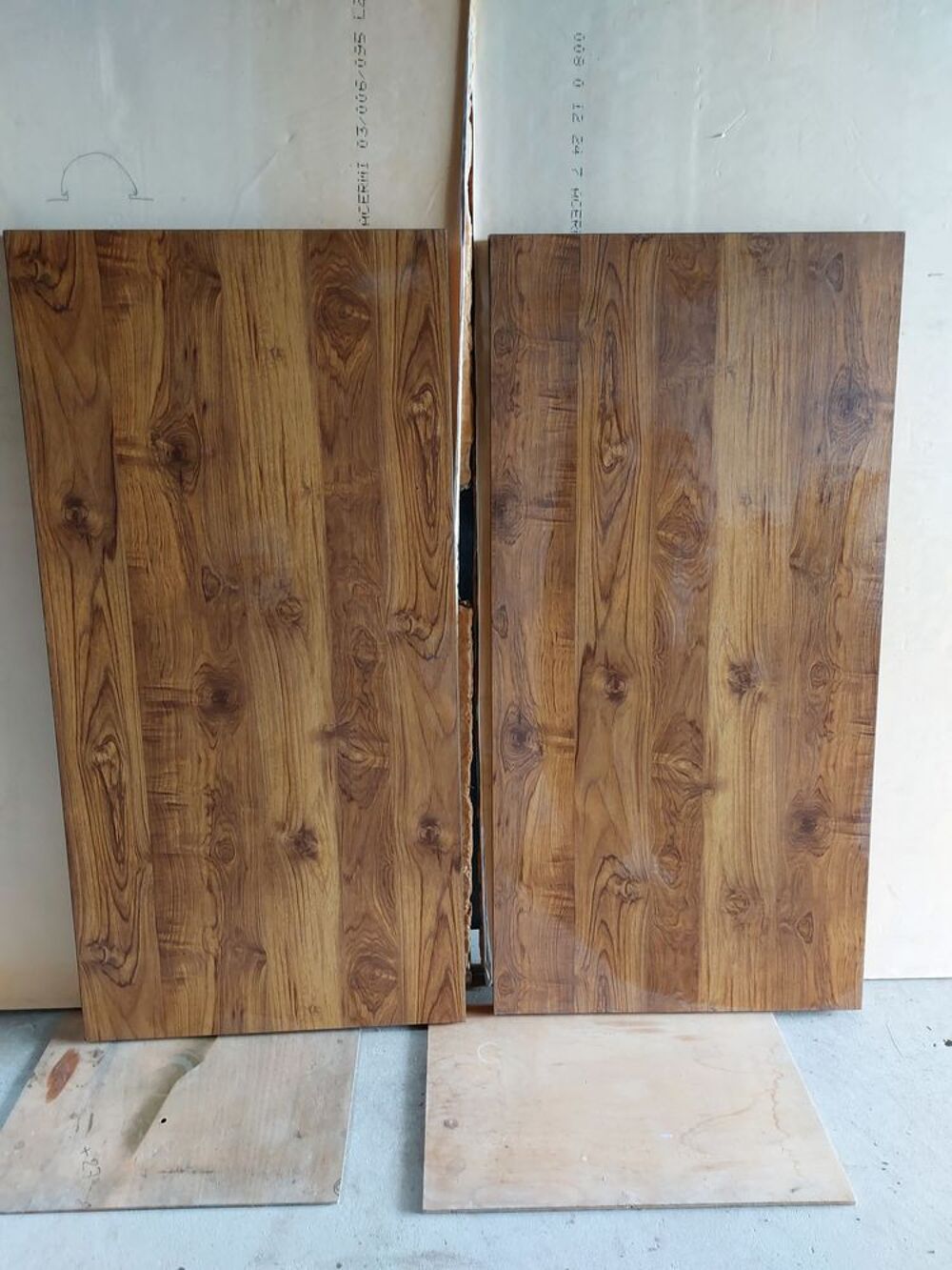 2 PANNEAUX Meubles