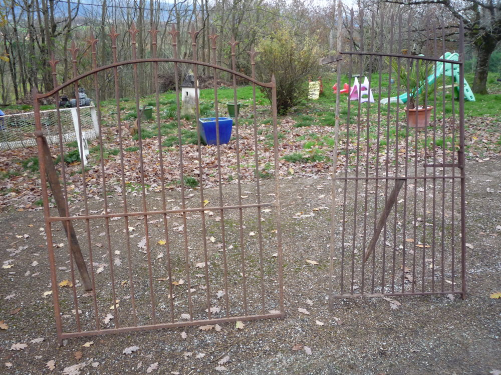 Portail fer forg&eacute; Bricolage