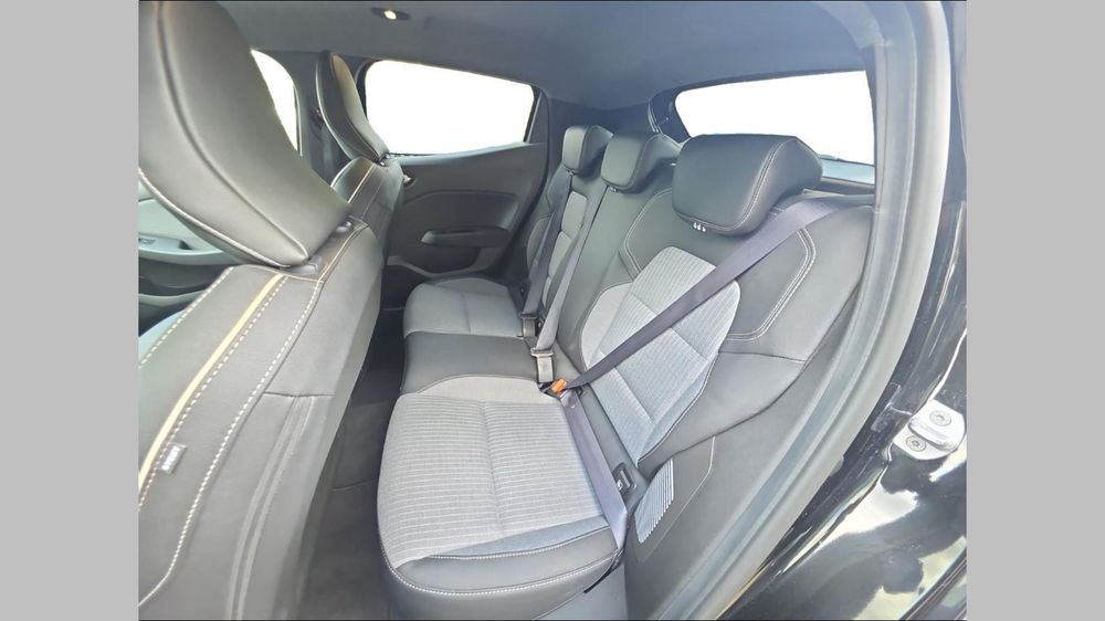 Clio V Clio E-Tech full hybrid 145 ch GSR2 Techno 2025 occasion 91300 Massy