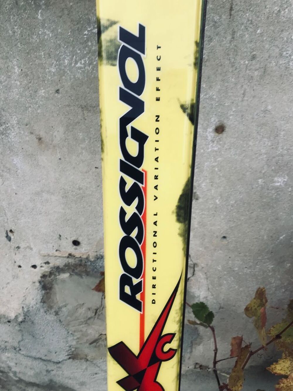 Skis Rossignol neufs Sports