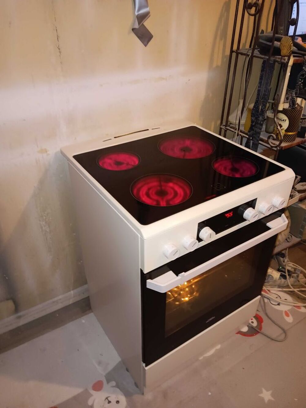 2 Cuisini&egrave;re Vitroc&eacute;ramique Four Multif Catalyse Grill Chaleur Tournante Diff&eacute;r&eacute; 24h Electroménager
