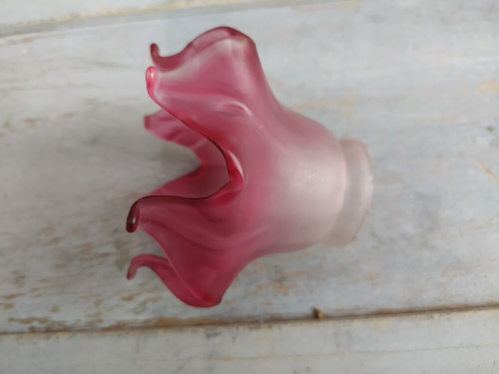Petite Tulipe de Lampe Fleur P&eacute;tales Verre Rose D&eacute;grad&eacute; Décoration