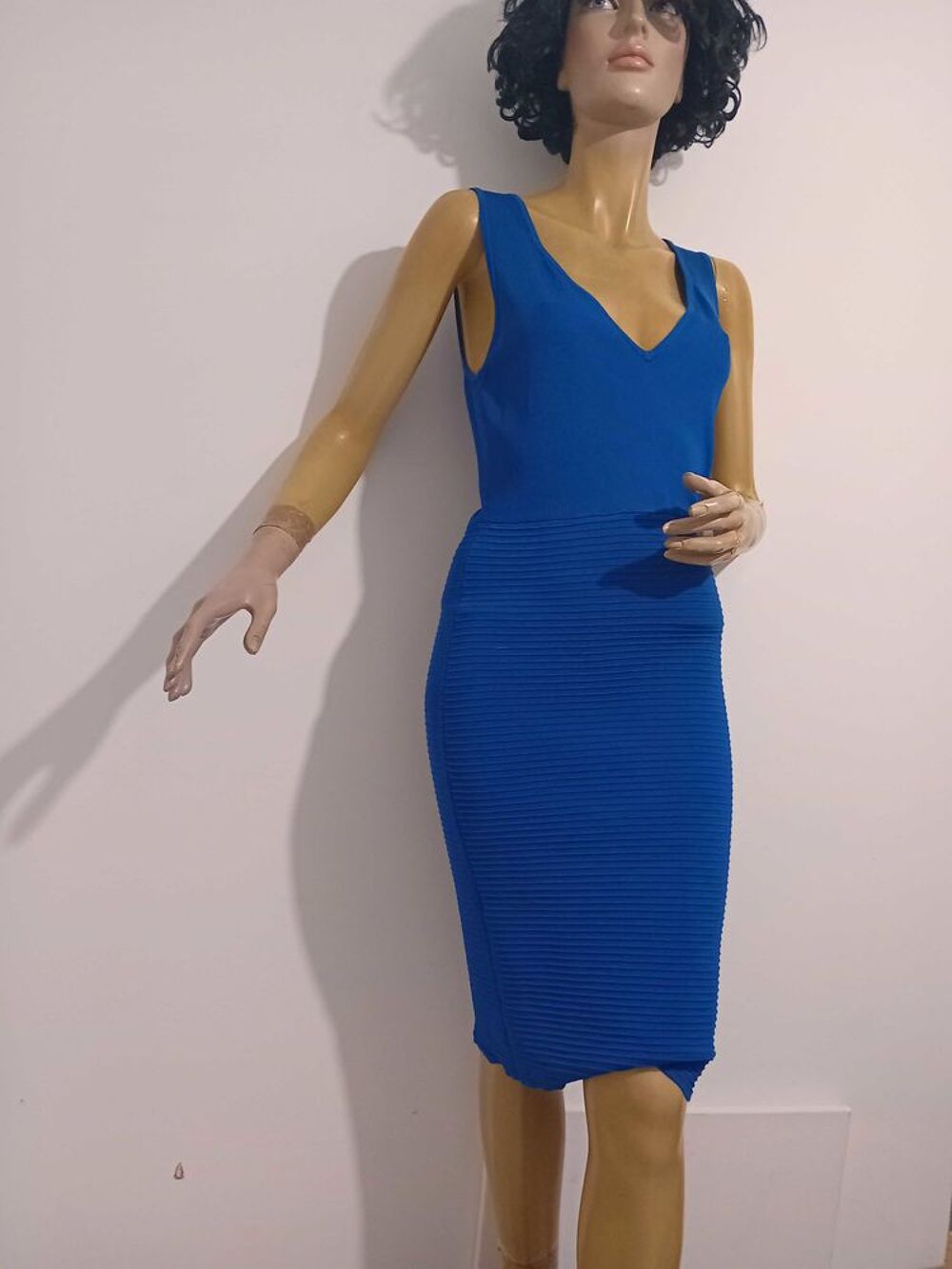 &eth;ŸOE&iquest; Rodier robe moulante ann&eacute;es 90 bleue &eth;ŸOE&iquest; Vêtements