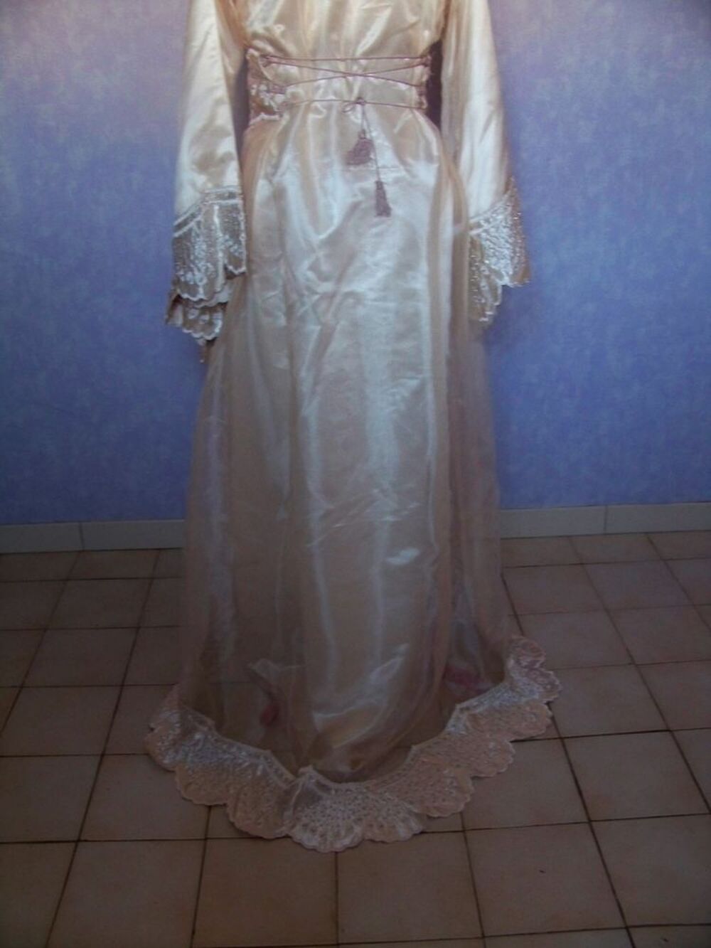 robe de soir&eacute;e Vtements