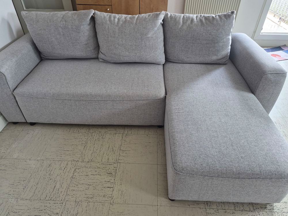 Meuble t&eacute;l&eacute; cuisine fauteuil table chaise r&eacute;frig&eacute;rateur Meubles